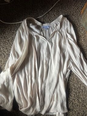 Gibson Latimer Cream Long-Sleeve Peasant Tunic